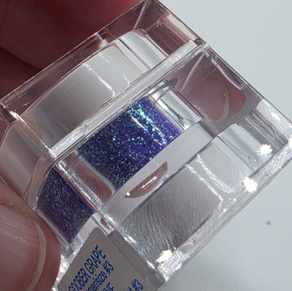 LIT Cosmetics Goober Grape Glitter Size #3 - Picture 3 of 4